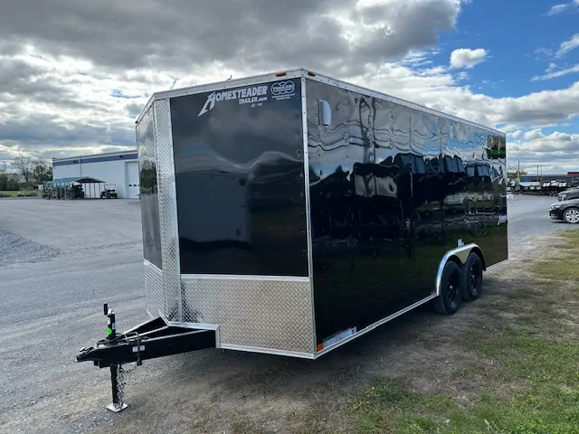 Homesteader 8.5 x 18 V-Nose Enclosed Car Hauler – Ramp Door - Image 5