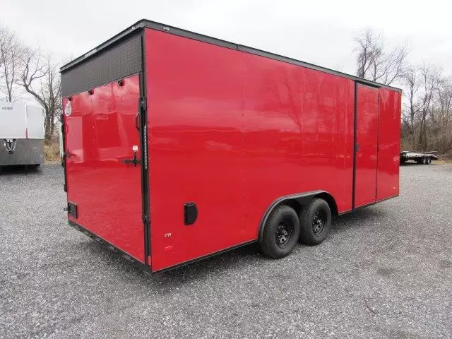 Covered Wagon 8.5 x 20 Enclosed V-Nose Car Hauler- Black Trim - Image 5